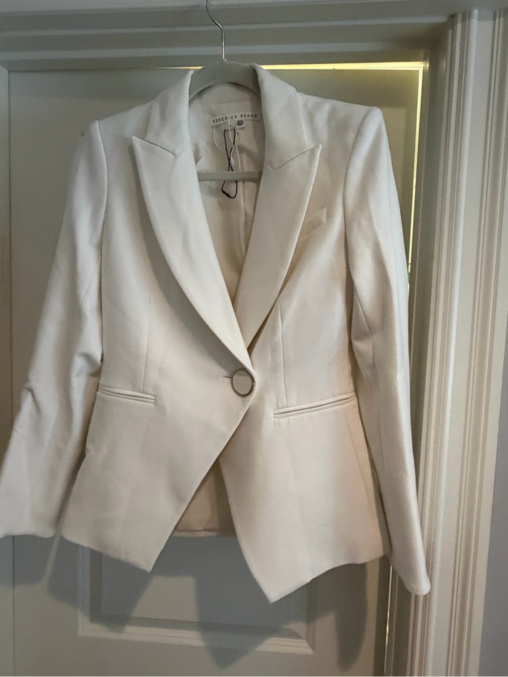 Veronica Beard Cream Single-Button Tailored Dickey Blazer jacket